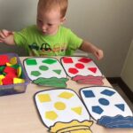 Развивающие игры для детей: чем заняться с малышом?