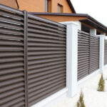 Секционные заборы жалюзи: эстетика и функциональность в одном решении