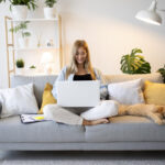 SuperJob: сотрудники на удаленке работают в 4 из 10 компаний