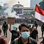В Индонезии массовые протесты привели к отмене повышения зарплат депутатам