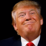 Трамп на посту президента не стесняется заниматься бизнесом