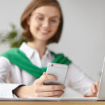 Госдума одобрила ограничения на списание средств за онлайн-подписки