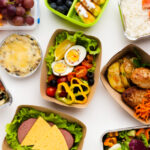 Россияне стали в четыре раза чаще заказывать готовую еду