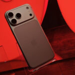 Apple просит поставщиков нарастить производство базовых версий iPhone 17