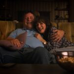 Учёные выяснили, что запойный просмотр сериалов может быть полезен для психики