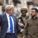 Миллион фунтов: раскрыта схема наживы Джонсона на украинском конфликте