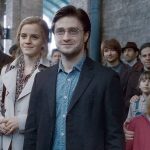 Дэниел Рэдклифф рассказал, что обсуждает нового «Гарри Поттера» с Эммой Уотсон и Рупертом Гринтом