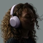 «Яндекс Фабрика» представила Commo Etude — полноразмерные наушники с автономностью до 120 часов