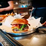 В Москве закрылись почти все рестораны Black Star Burger