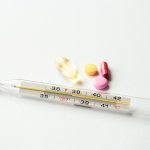 В России сократился спрос на термометры и жаропонижающие