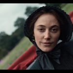 Майка Монро — безумная гувернантка: вышел трейлер готического хоррора «Психопатка»