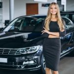 Volkswagen может сократить еще 50 тыс. сотрудников
