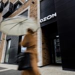Ozon запустит собственное брокерское обслуживание